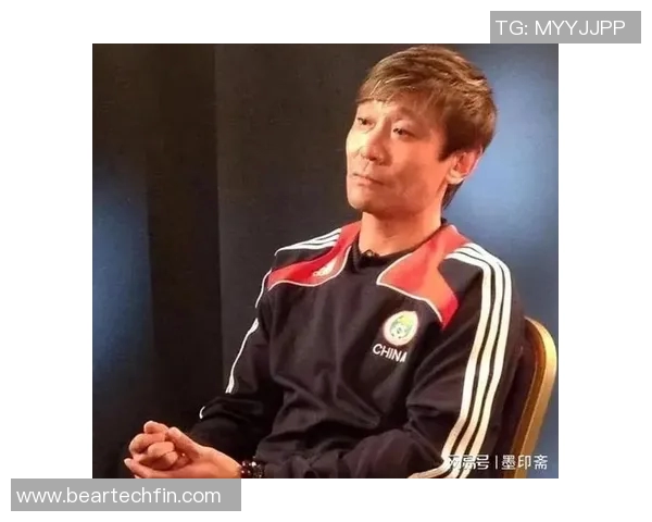 昔日足球明星沦落街头生活拮据令人唏嘘不已