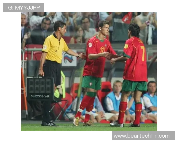 足球明星为何偏爱旧款苹果手机背后的故事与真相揭秘